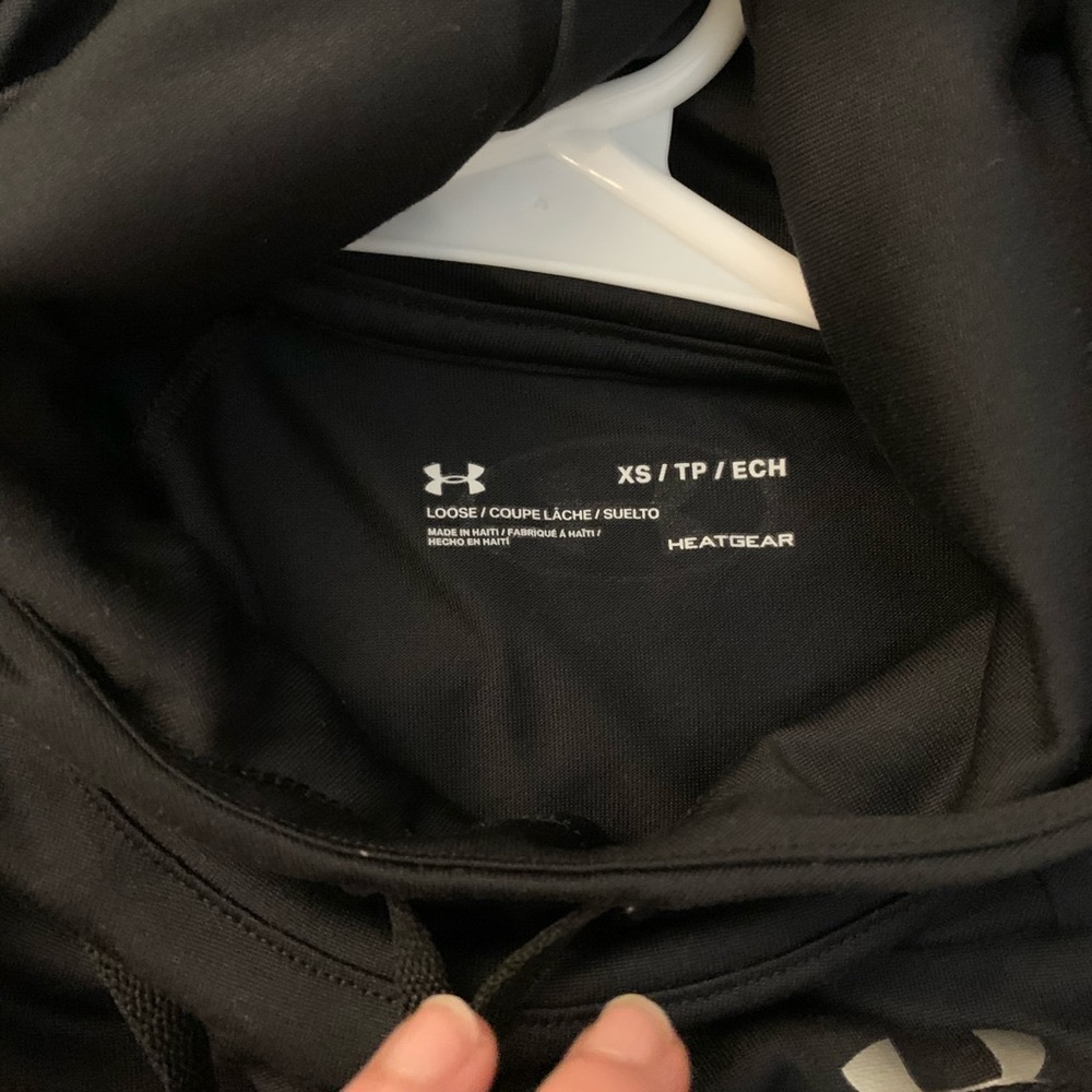 NEW Under Armour Heatgear Pullover - Picture 7 of 8